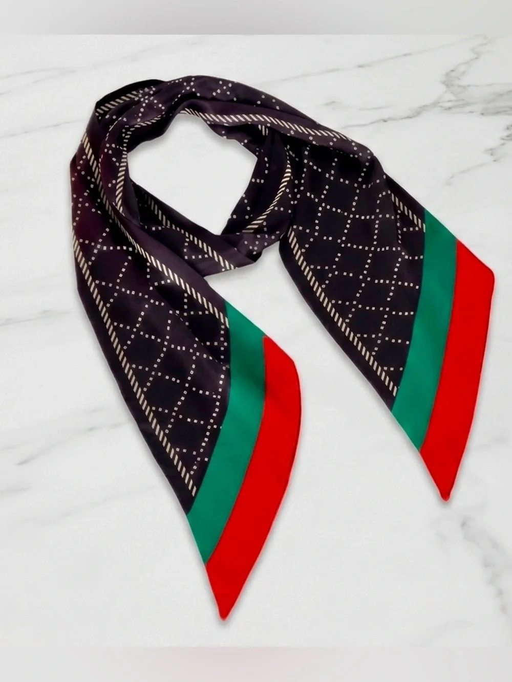 Elegant Twilly Scarf – Black Geometric Stripe Hair/Neck/Bag Accessory
